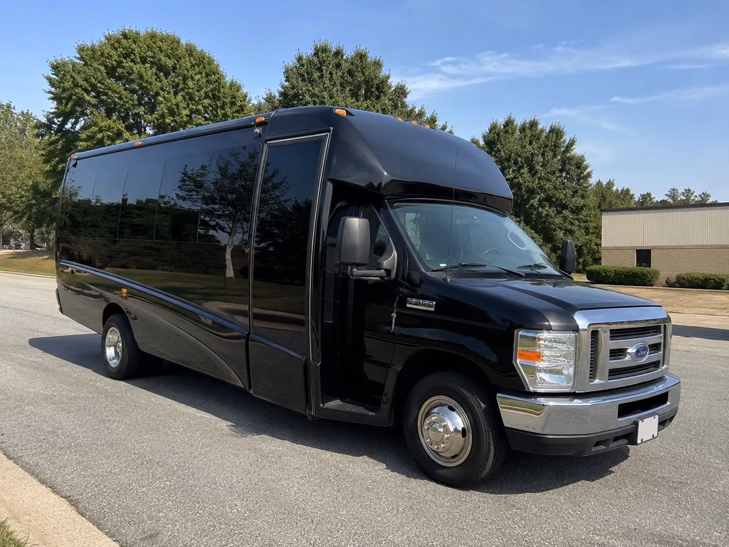 bus rentals for music festivals and outdoor events near norfolk